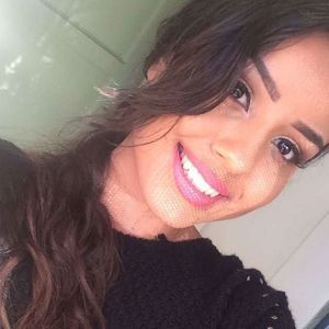 Meet your Posher, Lorena